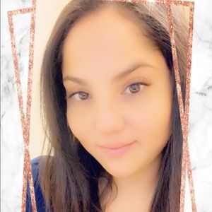 Meet your Posher, Arielle